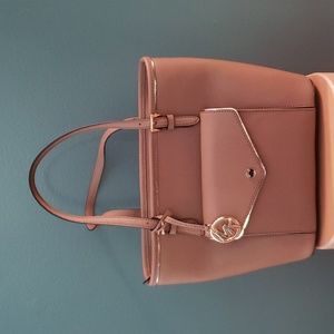 Michael Kors beige and gold tote